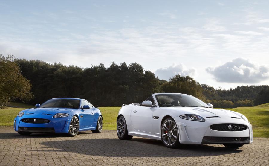  Jaguar XKR-S Convertible 2012 года  (фото 29 из 45)